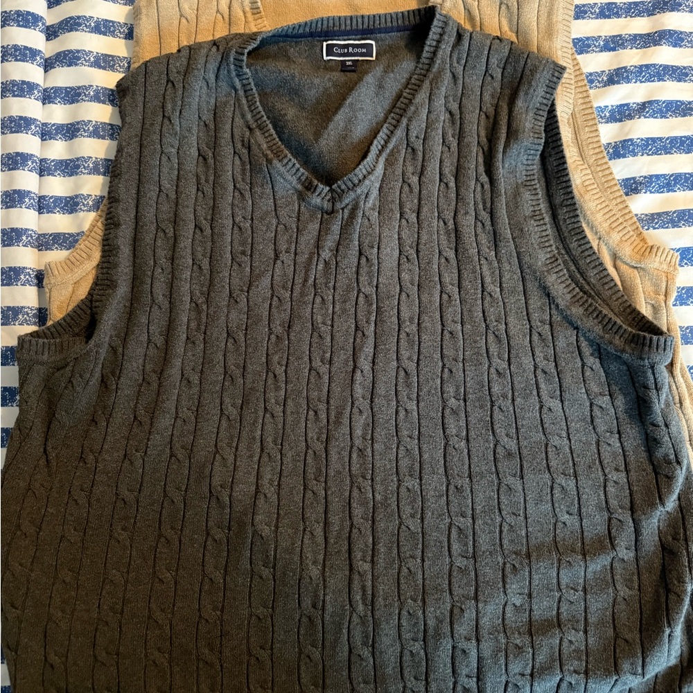 Club Room Men's Charcoal & Tan V-Neck Sweater Vests set of 2
